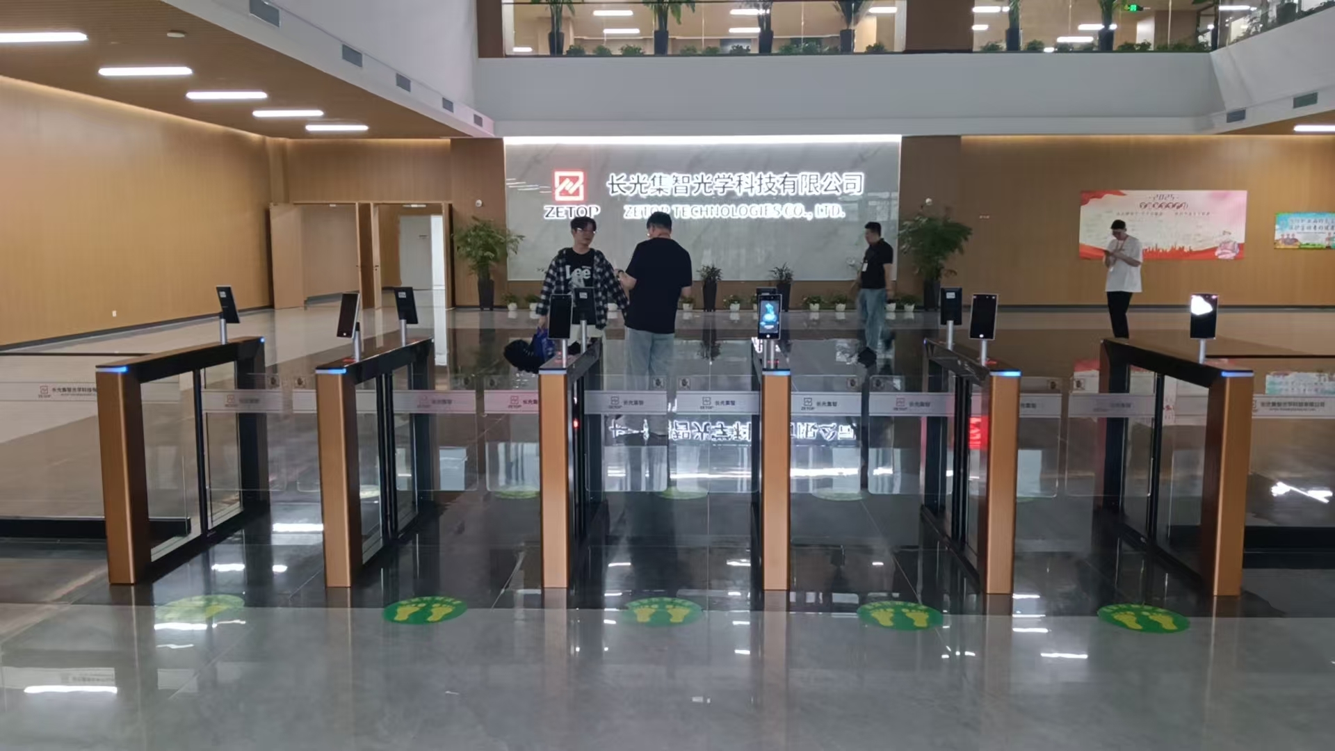 Jüngste Firmenblogs über Smart Pedestrian Turnstiles: Fahren Sie Smart City Development mit einheitlichem Multi-Szenario-Zugriff